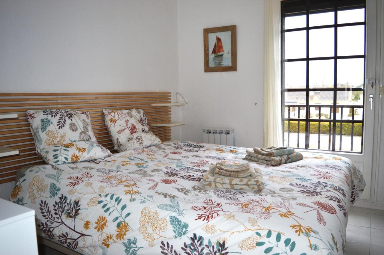 Triplex Avec Jardinet - Wifi - A 400M De La Plage Courseulles-sur-Mer Ngoại thất bức ảnh