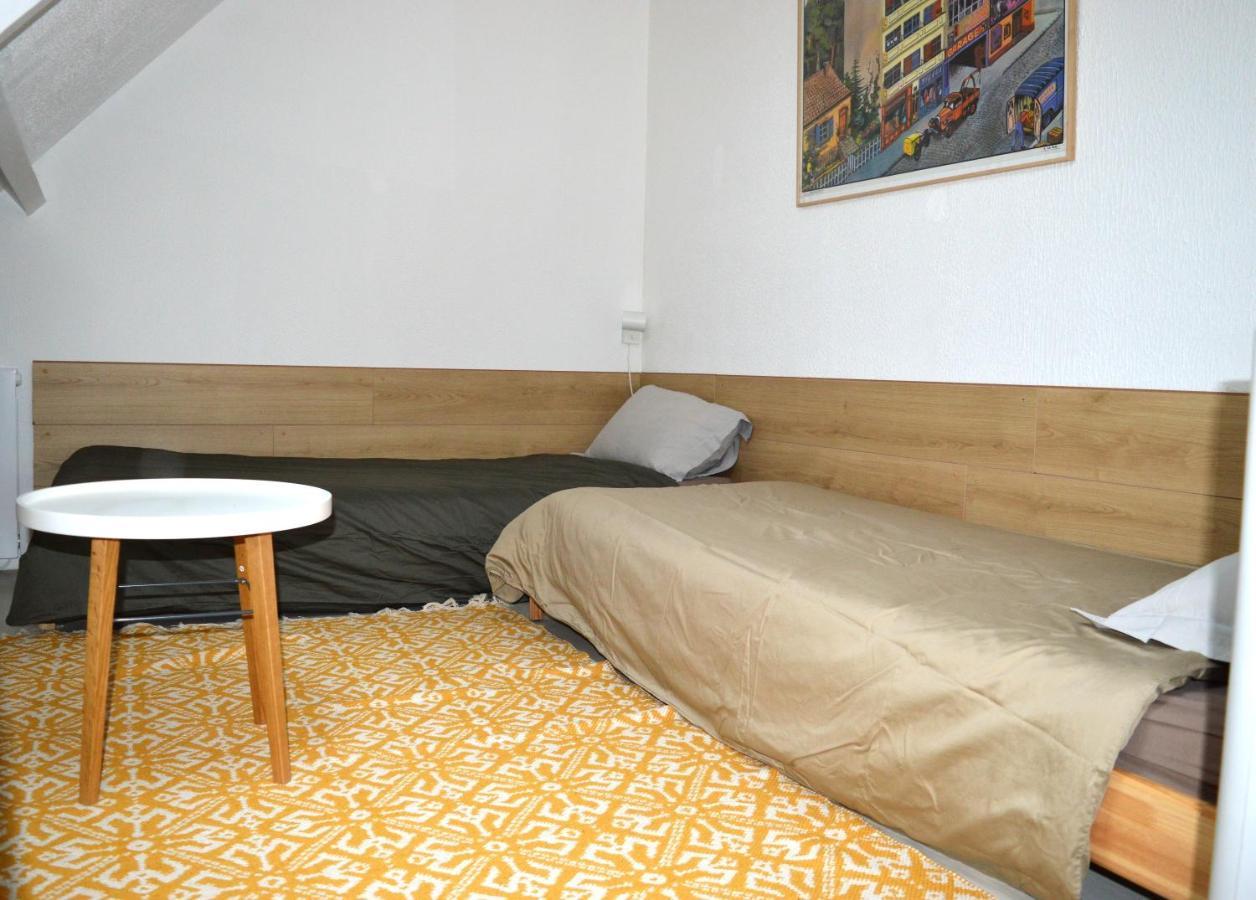 Triplex Avec Jardinet - Wifi - A 400M De La Plage Courseulles-sur-Mer Ngoại thất bức ảnh