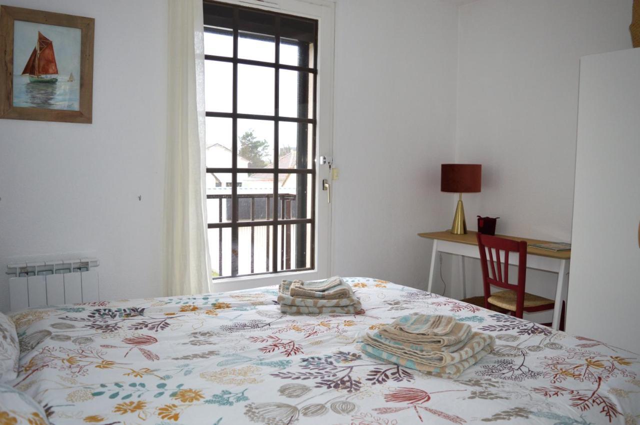 Triplex Avec Jardinet - Wifi - A 400M De La Plage Courseulles-sur-Mer Ngoại thất bức ảnh