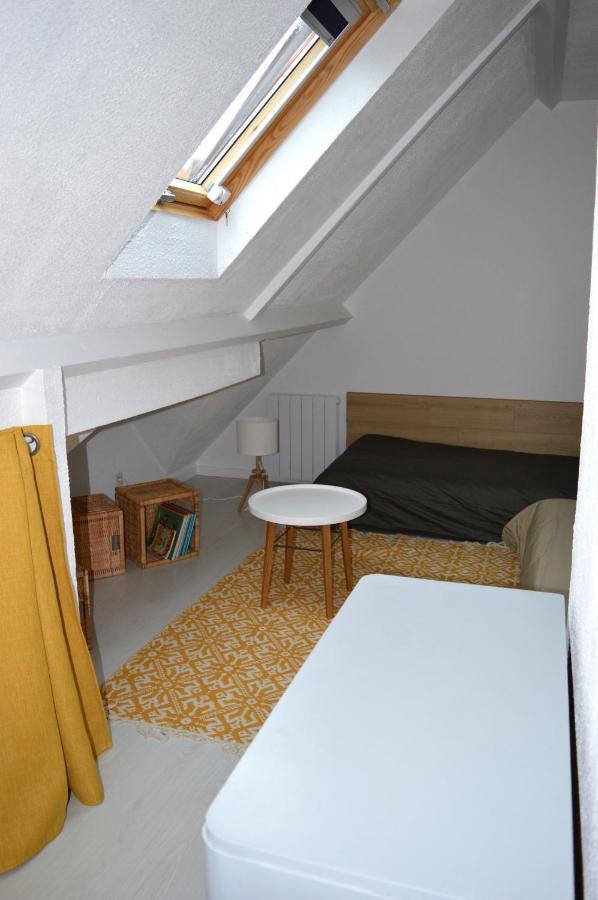 Triplex Avec Jardinet - Wifi - A 400M De La Plage Courseulles-sur-Mer Ngoại thất bức ảnh